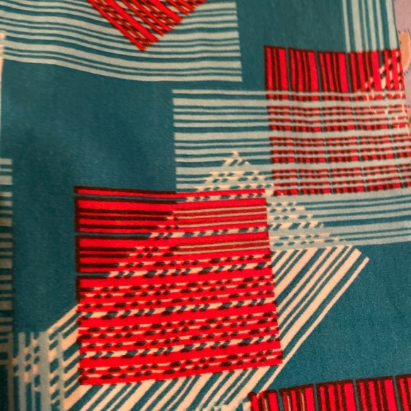 LuLaRoe Very Comfortable Pants. - Picture 3 of 3